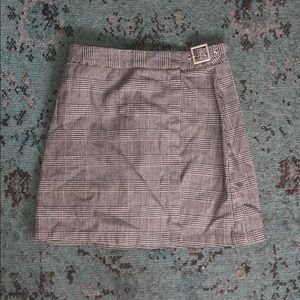 plaid skirt